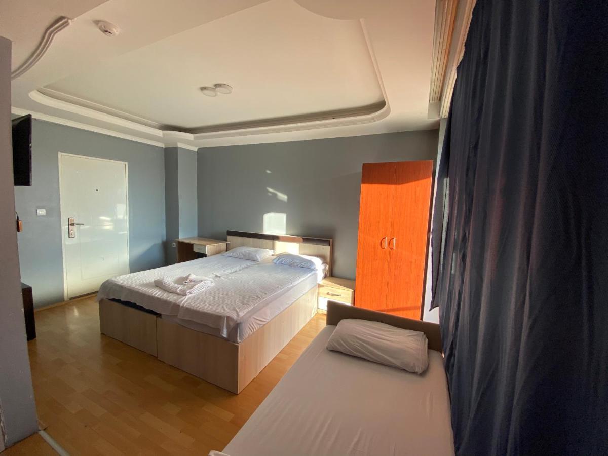 Fama Aparthotel Skopje Exteriör bild